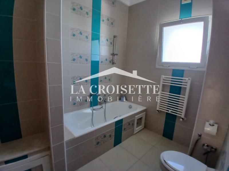 Etage de villa S+4 aux Berges du Lac 2